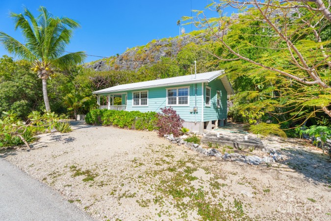 SOUTHSIDE HOME AND BLUFFSIDE COTTAGE