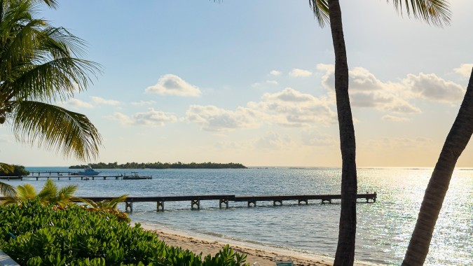 CONCH CLUB CONDO LITTLE CAYMAN