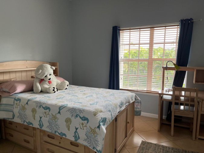 COCO RETREAT 4 BED RENTAL