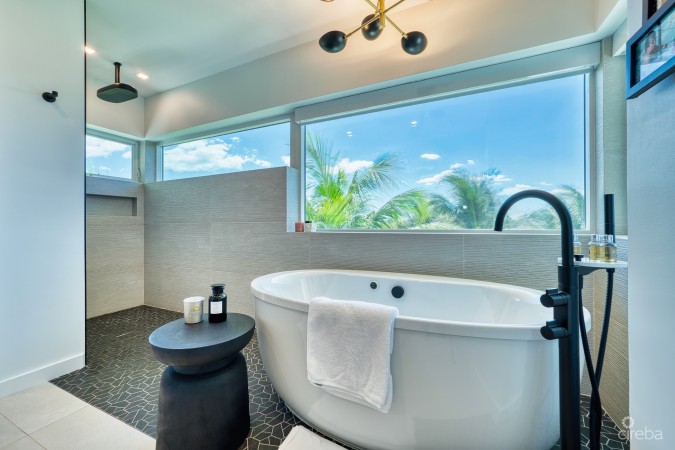 OCEANA PENTHOUSE: REDEFINING OCEANFRONT LUXURY