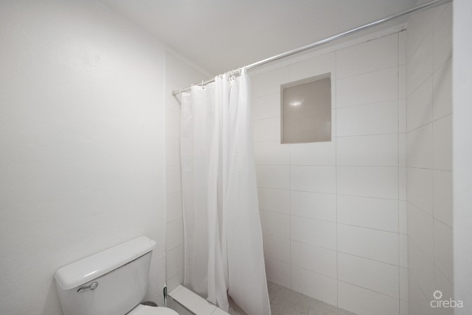 TWO  ONE BED INVESTMENT, 475,000$ EACH! (SOLD TOGETHER ONLY) SOUTH SOUND OR ONE BIG UNIT