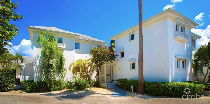 POOLS OF THE KAI - BEACHFRONT OASIS IN RUM POINT
