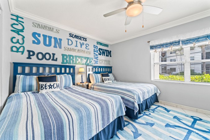 BEACHFRONT LIVING | TAMARIND BAY | SEVEN MILE BEACH