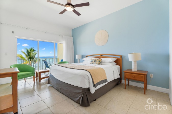 CASTAWAY COVE BEACHFRONT - 2 BED, 2 BATH, A AND B LOCK OFF UNIT
