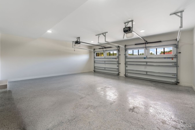 BEL AIR DR, SOUTH SOUND - CUSTOM NEW BUILD