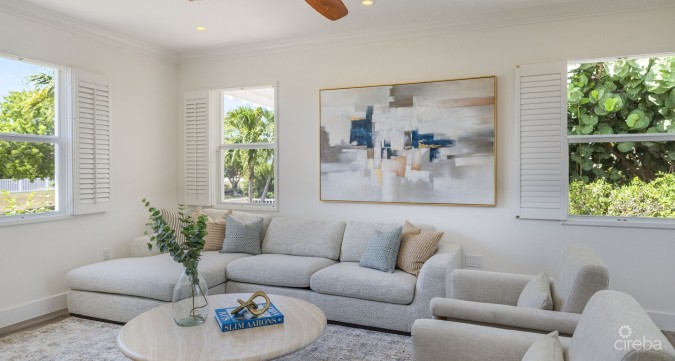 THE SHORES FAMILY HOME