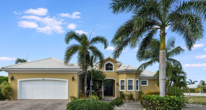 THE SHORES FAMILY HOME