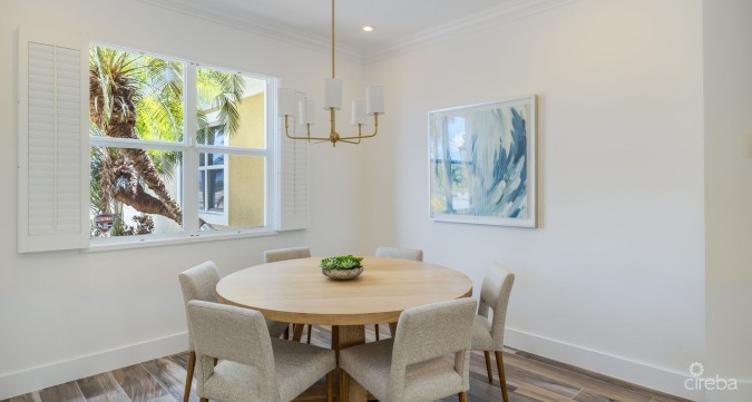 THE SHORES FAMILY HOME