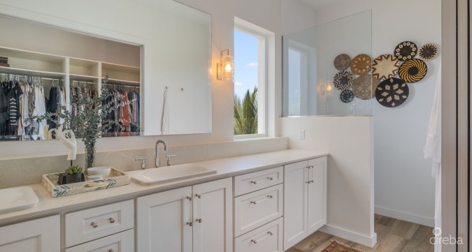 SHORE CLUB #4  STUNNING CONDO WITH UNOBSTRUCTED OCEAN VIEWS