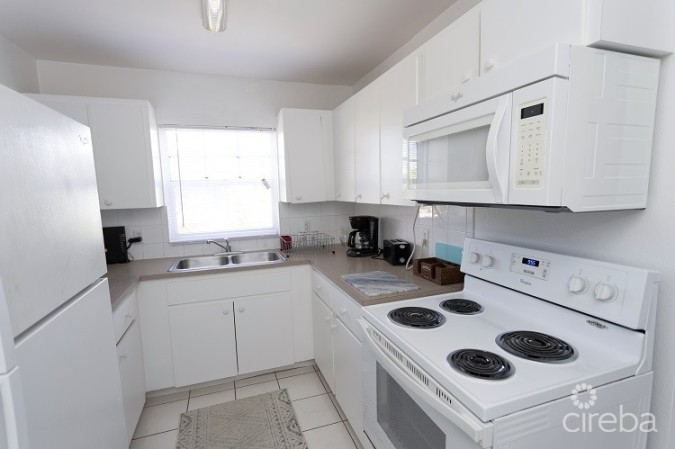 MUST SEE PLEASANT PALMS 2 BEDROOM