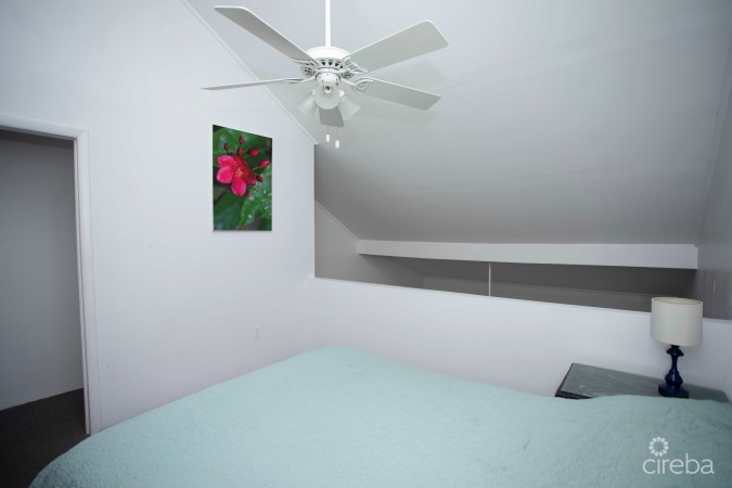 MUST SEE PLEASANT PALMS 2 BEDROOM