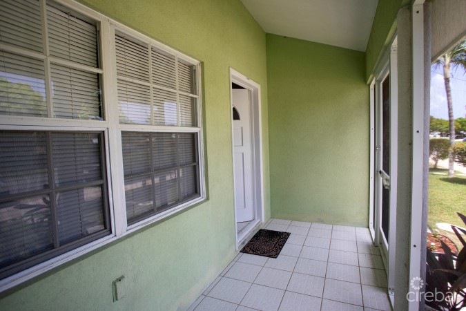 MUST SEE PLEASANT PALMS 2 BEDROOM