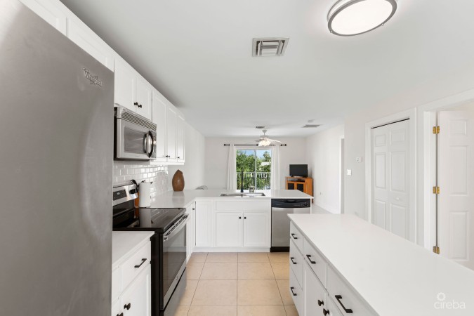 CAYMAN ESCAPE #7 CANALFRONT WITH DOCK