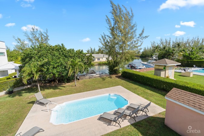 CAYMAN ESCAPE #7 CANALFRONT WITH DOCK