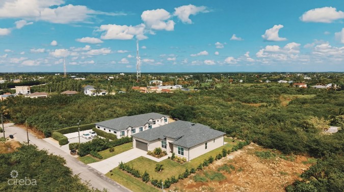 0.3367 DUPLEX LAND LOT WITH APPROVED PLANS