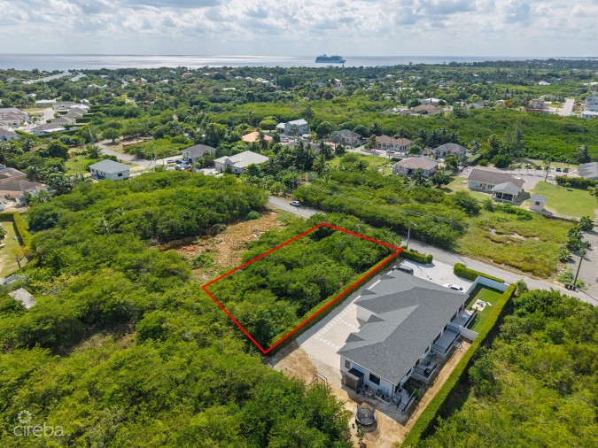 0.3367 DUPLEX LAND LOT WITH APPROVED PLANS