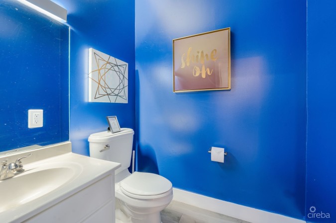 3BED SMB--PARK PLACE