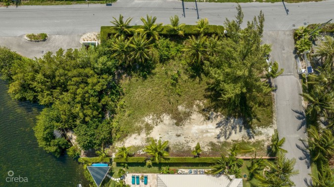 SUPERB CANAL FRONT LOT ON PEACEFUL CLOSE