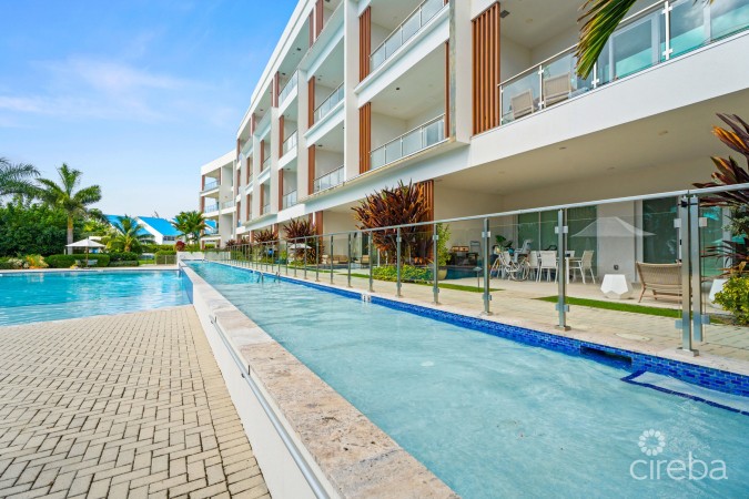 AURA PENTHOUSE #404