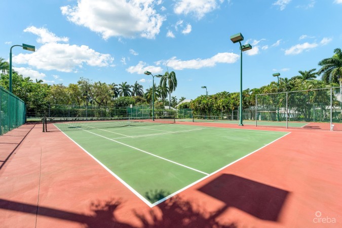 BEACHFRONT BLISS AT CAYMAN CLUB | SEVEN MILE BEACH