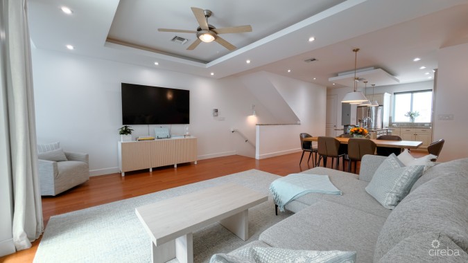 SOUTH BAY ESTATES TOWNHOME