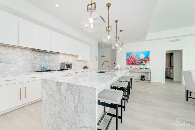 SEAFIRE N802: CO-OWNERSHIP OPPORTUNITY ON SEVEN MILE BEACH