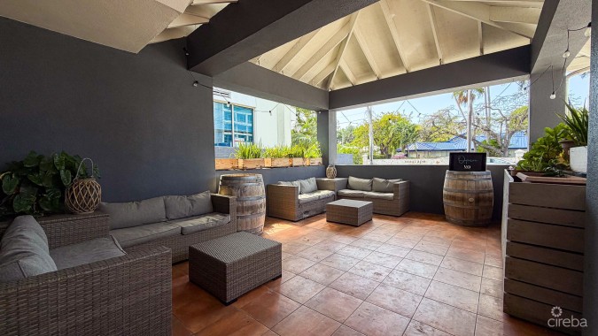 V20 - WINE BAR & RESTAURANT FOR SALE