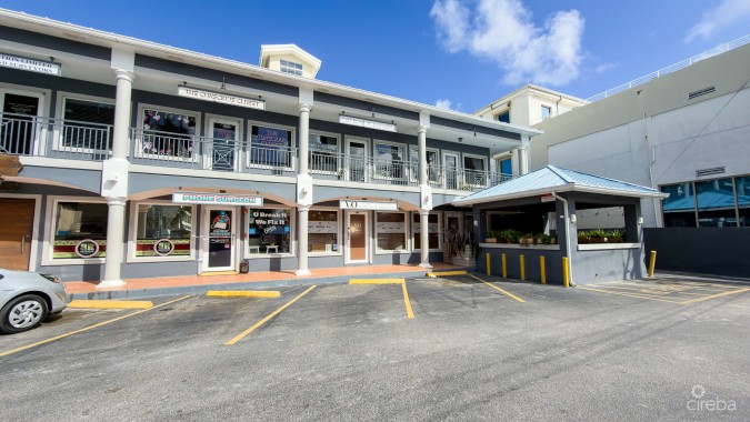 V20 - WINE BAR & RESTAURANT FOR SALE