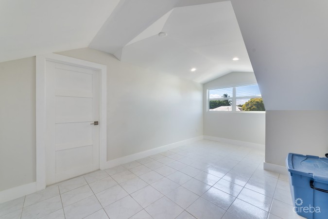 ELEVATED, 6-BEDROOM  SINGLE FAMILY HOME ON A MASSIVE PARCEL