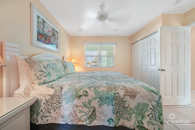 COMPASS POINT 205 - ONE BEDROOM