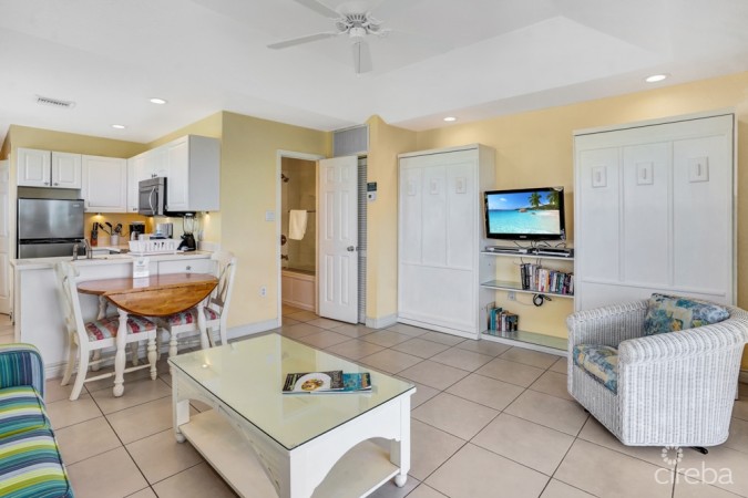 COMPASS POINT 205 - ONE BEDROOM