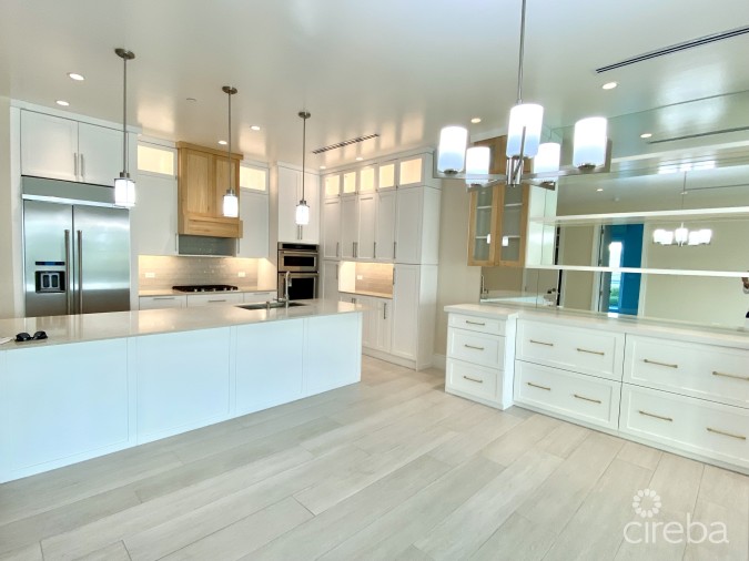 SOUTH BAY RESIDENCE IN SOUTH SOUND