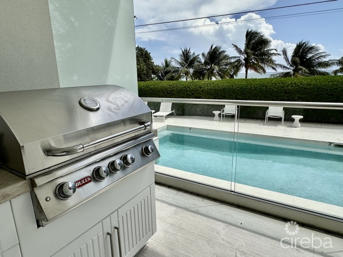 SOUTH BAY RESIDENCE IN SOUTH SOUND