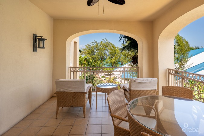 RITZ CARLTON RESIDENCE 408