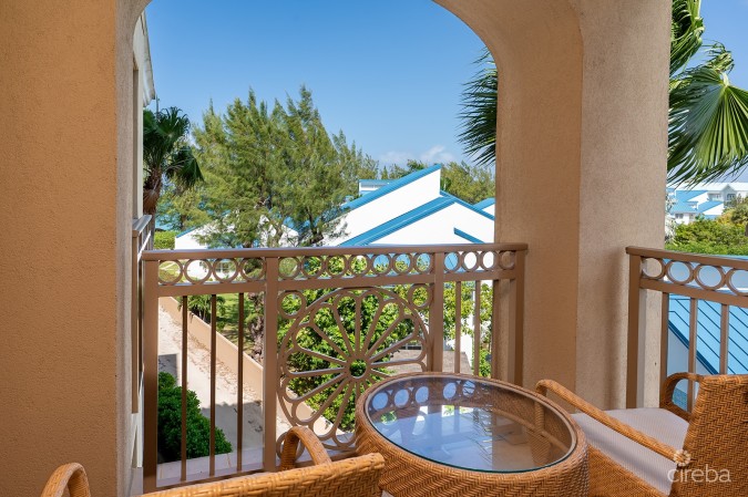 RITZ CARLTON RESIDENCE 408