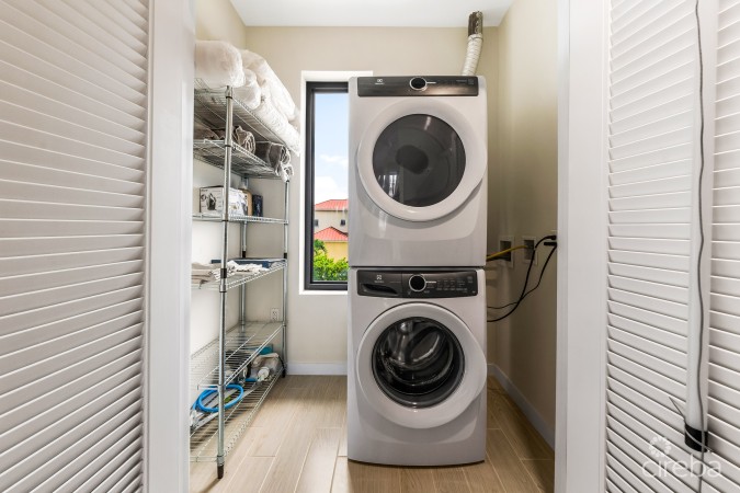 VELA 68, 2 BED TOWNHOME