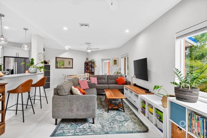 CAYMAN CROSSING  MODERN TWO BEDROOM