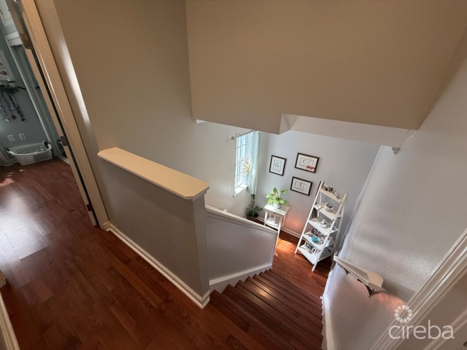 STUNNING 3 BED MYSTIC RETREAT GT