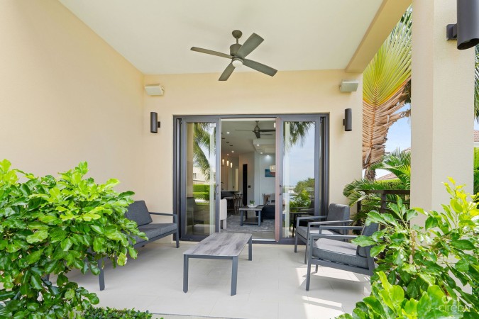 CYPRESS POINTE NORTH 101 - CANAL FRONT CRYSTAL HARBOUR