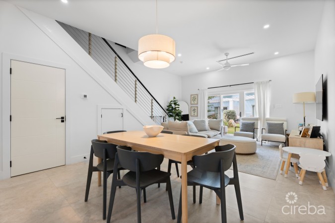 THE MEADOWS AT BATABANO - 3 BED TOWNHOME WITH ROOF TERRACE