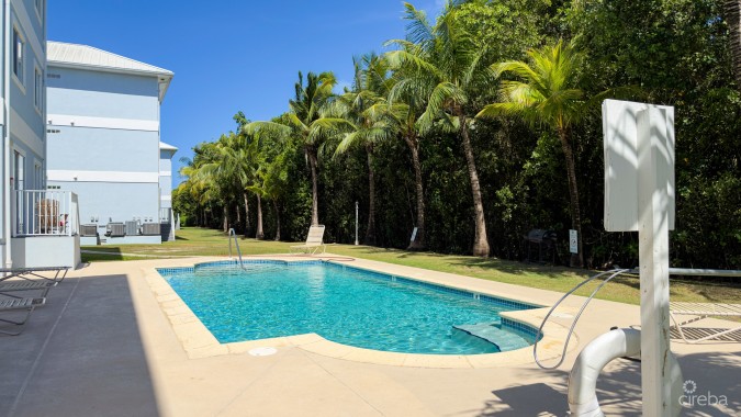 LAKESIDE 1 BED CONDO