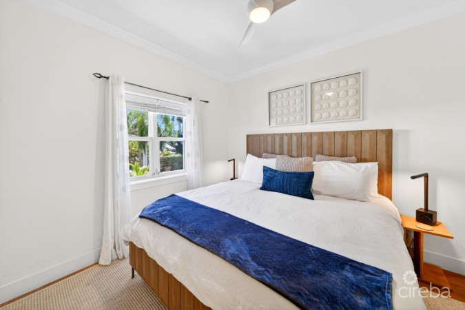 PALACADES VILLA 1 ON PROSPECT POINT