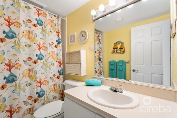 BEACH FRONT ONE BED CONDO IN WEST BAY - 22 VILLA PAPPAGALLO