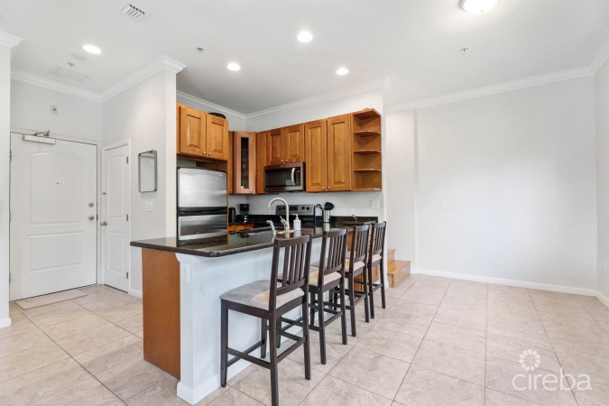 PARK PLACE 33, SEVEN MILE CORRIDOR