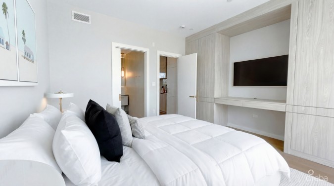 THE GROVE TOO #14 ONE BED CONDO