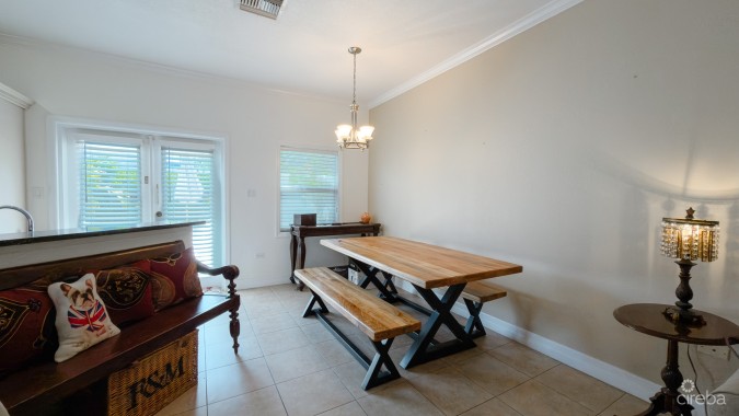 VILLA D'THERESA 2 BED TOWNHOUSE