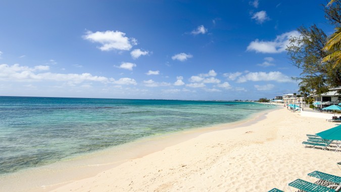 PLANTATION VILLAGE - 7 MILE BEACH CONDO