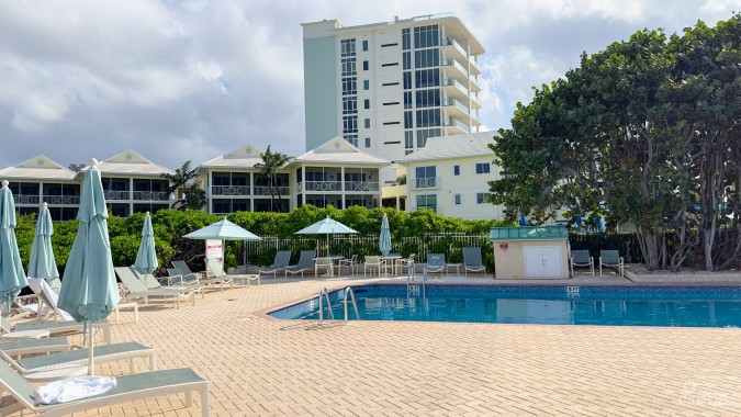 PLANTATION VILLAGE - 7 MILE BEACH CONDO