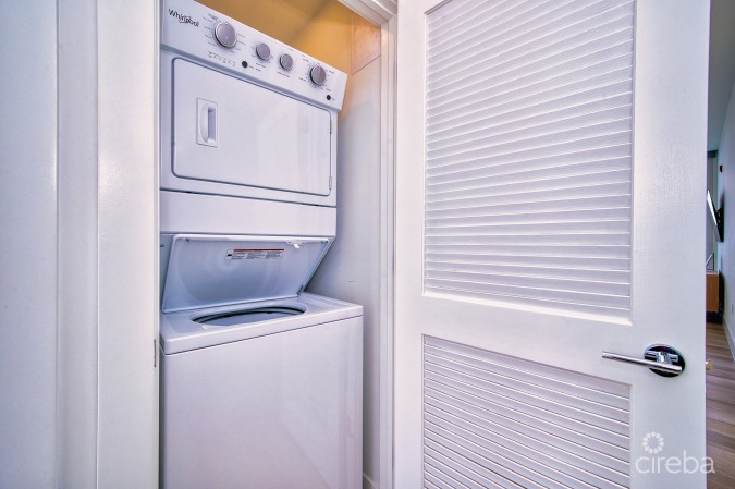 SUNSET POINT #17 - AIR B N B 5 STAR RATED TOP PERFORMER