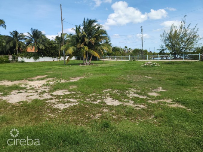 DEVELOPMENT LAND WITH RENTAL INCOME SMB CORRIDOR